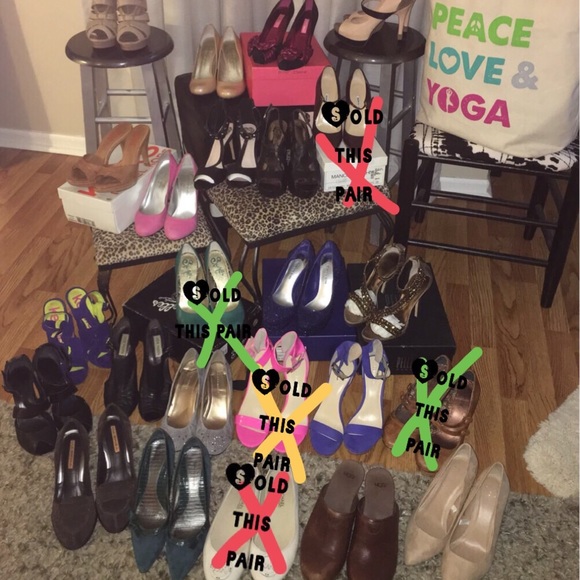 Bundle & save! Offer comment!!! - Picture 1 of 8